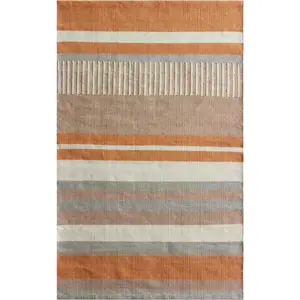 Produkt Béžovo-oranžový oboustranný venkovní koberec z recyklovaného plastu Green Decore Bella, 120 x 180 cm