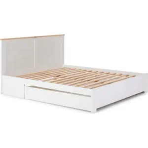 Bílá dvoulůžková postel s úložným prostorem s roštem 160x200 cm Gabi – Marckeric