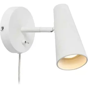 Produkt Bílé nástěnné světlo Markslöjd Crest, výška 17 cm