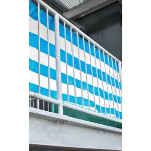 Produkt Bílo-modrá plastová balkonová zástěna 500x90 cm – Garden Pleasure