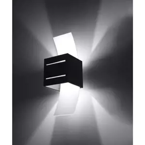 Produkt Černé nástěnné svítidlo Carlo – Nice Lamps