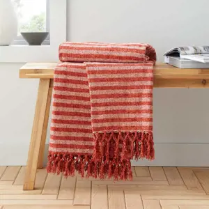 Produkt Červeno-oranžová sametová deka 130x170 cm Stripe Chenille – Catherine Lansfield