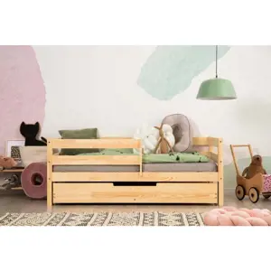 Produkt Dětská postel z borovicového dřeva s úložným prostorem v přírodní barvě 70x140 cm Mila CPD – Adeko