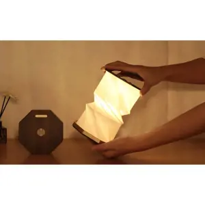 Hnědá LED stolní lampa (výška 18 cm) Twist Hexagon – Gingko