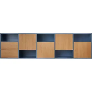 Produkt Nízká závěsná komoda v dekoru dubu v modro-přírodní barvě 220x61 cm Mistral – Hammel Furniture