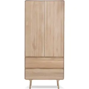 Produkt Šatní skříň z dubového dřeva 90x200 cm Fawn - Gazzda